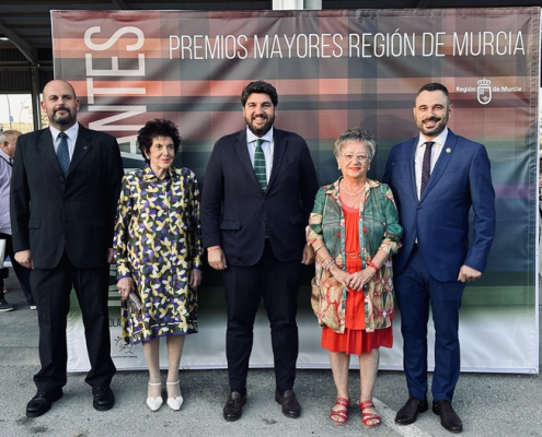 El presidente de la Comunidad, Fernando López Miras, clausuró hoy en Lorca el acto de entrega de los Premios “Mayores Región de Murcia” (2)