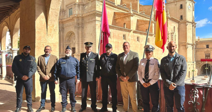Policías alemana y francesa se unen al equipo de seguridad de Lorca esta Semana Santa