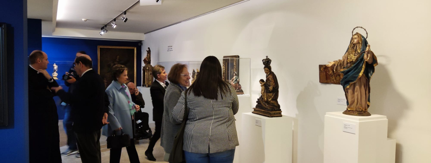 La exposición "María Virgine" ofrece una muestra de imágenes de Marian de devoción especial