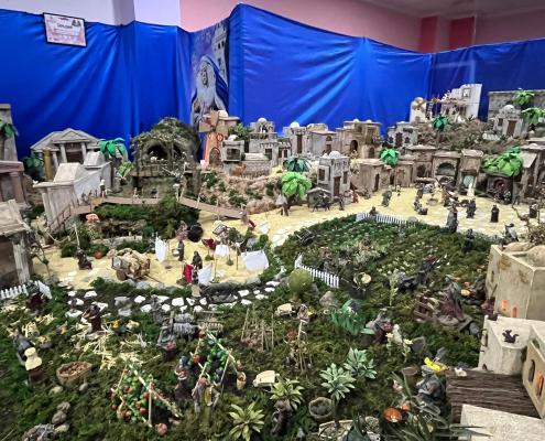 La Hermandad del Resucitado y la Crèche du Grand-Père obtuvieron cada una el tercer premio en el VIII Concurso...
