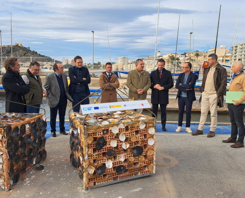 El Club Náutico de Águilas acoge la primera estación biomimética de la Región