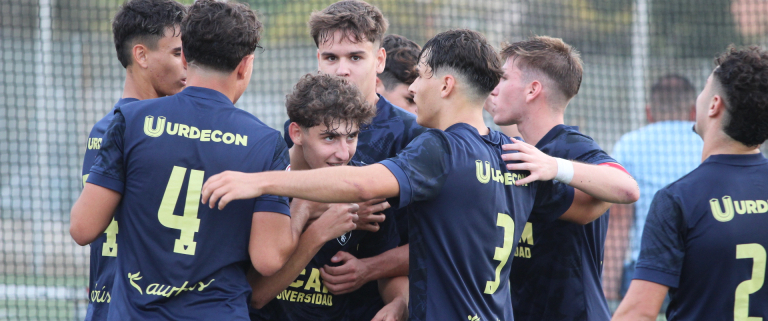 Celebración del gol del Juvenil A