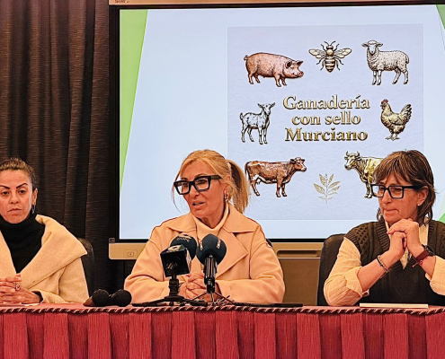 El Ayuntamiento de Lorca presenta el proyecto “Criando con el sello Murciano” para acercar el sector a las aulas