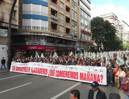 ASAJA CONVOCA A MOVILIZACIÓN PARA LA DEFENSA DE LA CAMPAÑA Y ALIMENTOS DEL 26 AL 30 DE ENERO