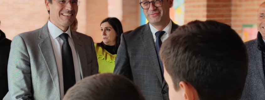 Educación Molina Modernización energética en nueve colegios Foto
