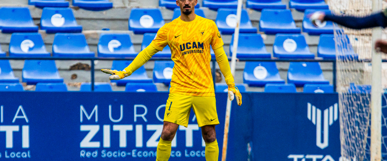 Ackermann con el balón