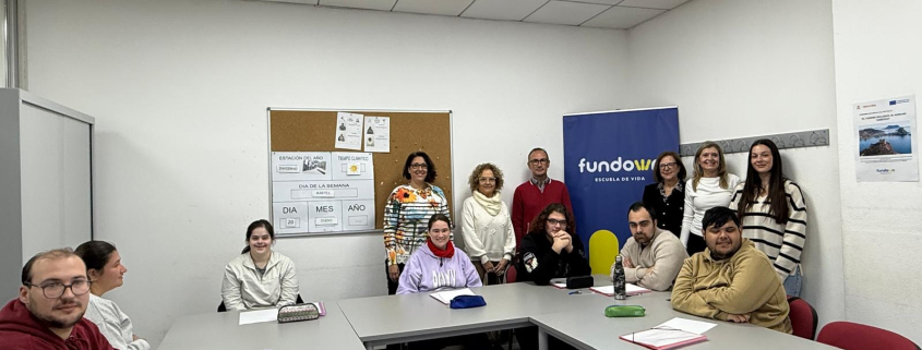 Intendente de Inclusión visita a los participantes del proyecto de formación