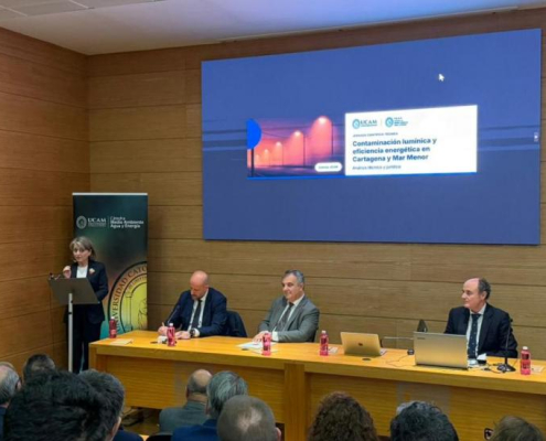 Conferencias, Presidente de Medio Ambiente, Grupo Hozono