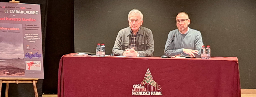 Miguel Navarro Gavilán presenta la novela a Águilas