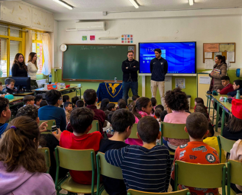 Nacho visita a los alumnos del CEIP San Juan Bautista de Alquerías