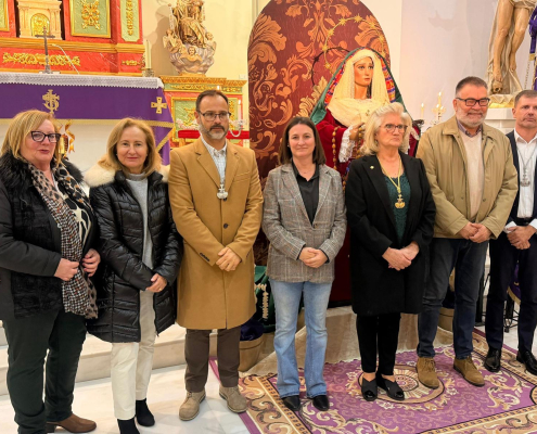 El Paso Morado celebra su tradicional beso de manos en Soledad