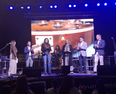 Shinova y el espectáculo Molan los 90 encabezan la programación de conciertos gratuitos para las vacaciones de mayo de 2026