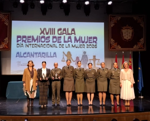 2026 Premio Mujer para Damas Legionarias Paracaidistas y Notaria María Dolores Alburquerque
