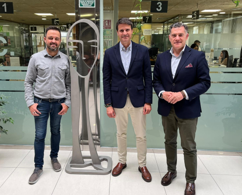 Patrimonio Molina Cesión temporal al Ayto. de tres esculturas del artista Andrés García Foto1