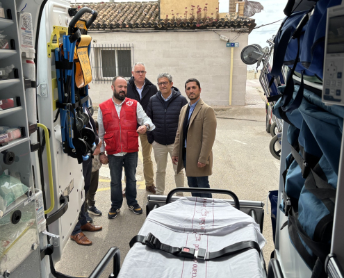 Cruz Roja adquiere una nueva ambulancia de asistencia para atender a Águilas