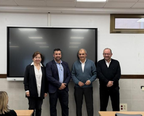 De izquierda a derecha, Elena Díaz, José Luis Mendoza, Juan Antonio Pedreño y Víctor Meseguer, durante la entrega del Premio Transfer-ES