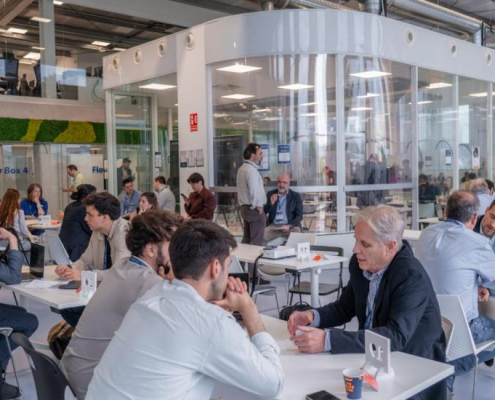 Networking entre emprendedores e inversores en la UCAM HiTech