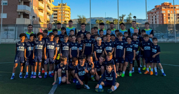 Foto de familia para cerrar esta visita a Pontones con nuestra carrera