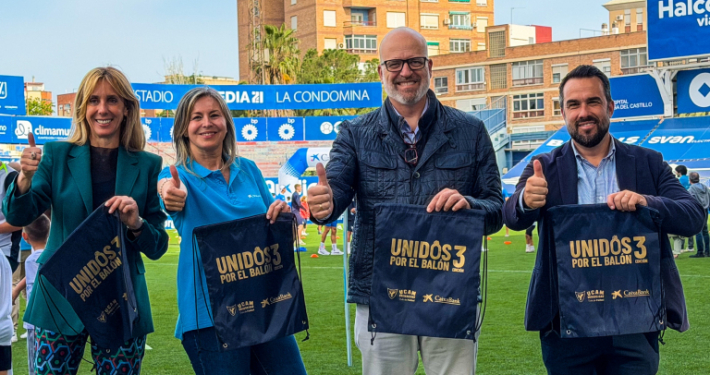 Foto de familia de la tercera edición de Unidos por el Balón