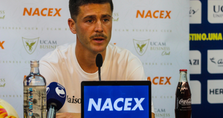 Conferencia de prensa de Urcelay